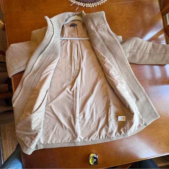J.Crew City Coat Wool blend Camel Tan Size 2 - Picture 13 of 15